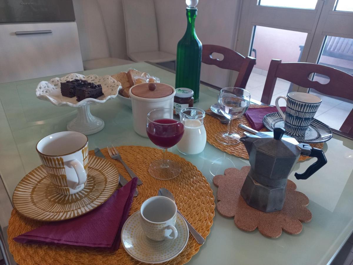 A Un Passo Da... B&B Elmas Eksteriør bilde